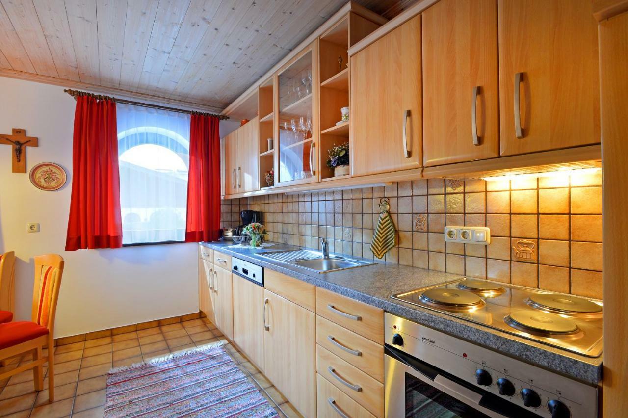 אלמאו Appartement Joechl מראה חיצוני תמונה